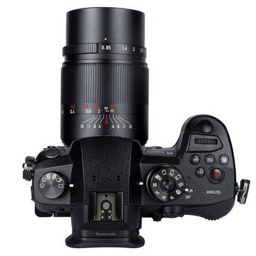 7Artisans 25 mm f / 0,95 APS-C (EOS M)