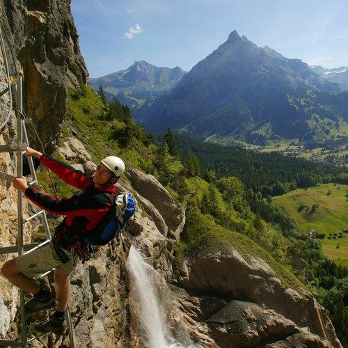 Image of Klettersteig Allmenalp & Seilbahn «flug» Flying Fox (für 1 Person) Unisex