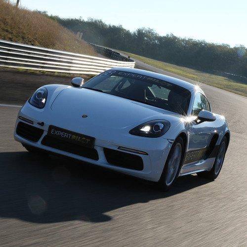 Image of Fahrerlebnis Silber: 4 Runden Auf Der Rennstrecke Mit Einem Porsche Cayman Oder Einem Alpine A110 (für 1 Pers.) Unisex