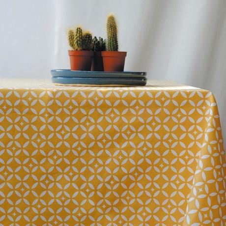 Fleur de Soleil Nappe enduite ronde ou ovale Mosaïque  