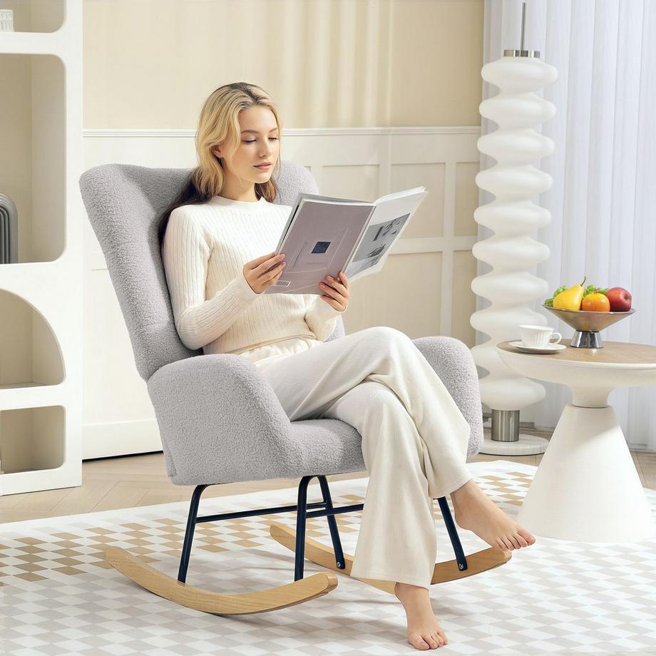 Northio Chaise à bascule, chaise à bascule avec accoudoirs, aspect velours peluche, chaise de relaxation avec patins en bois, balançoire, chaise d'allaitement pour chambre à coucher, salon, gris clair  