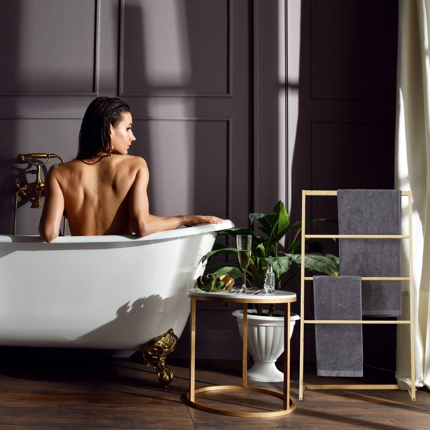 B2X Portasciugamani in bambù da terra  