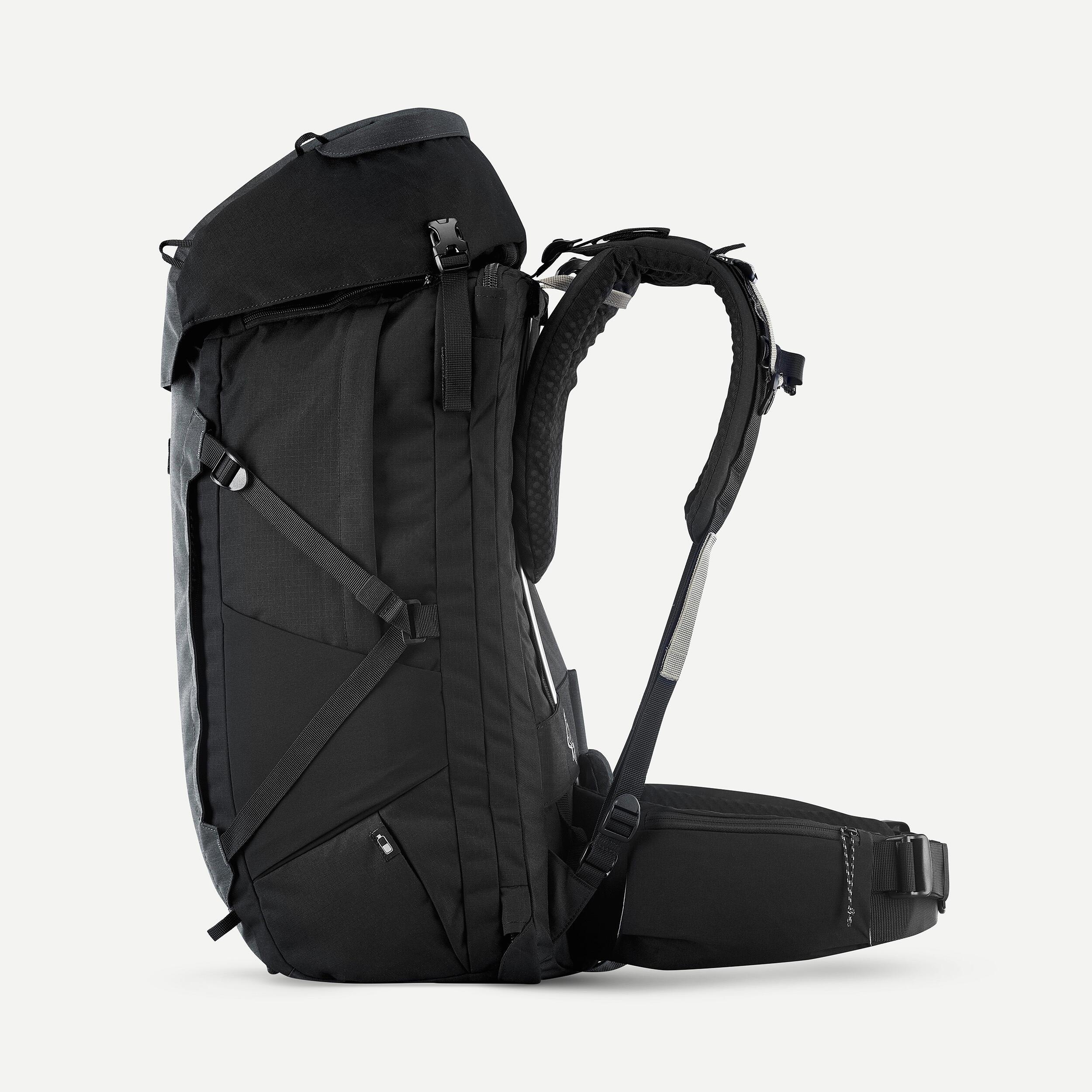 FORCLAZ TRAVEL 900 Rucksack  