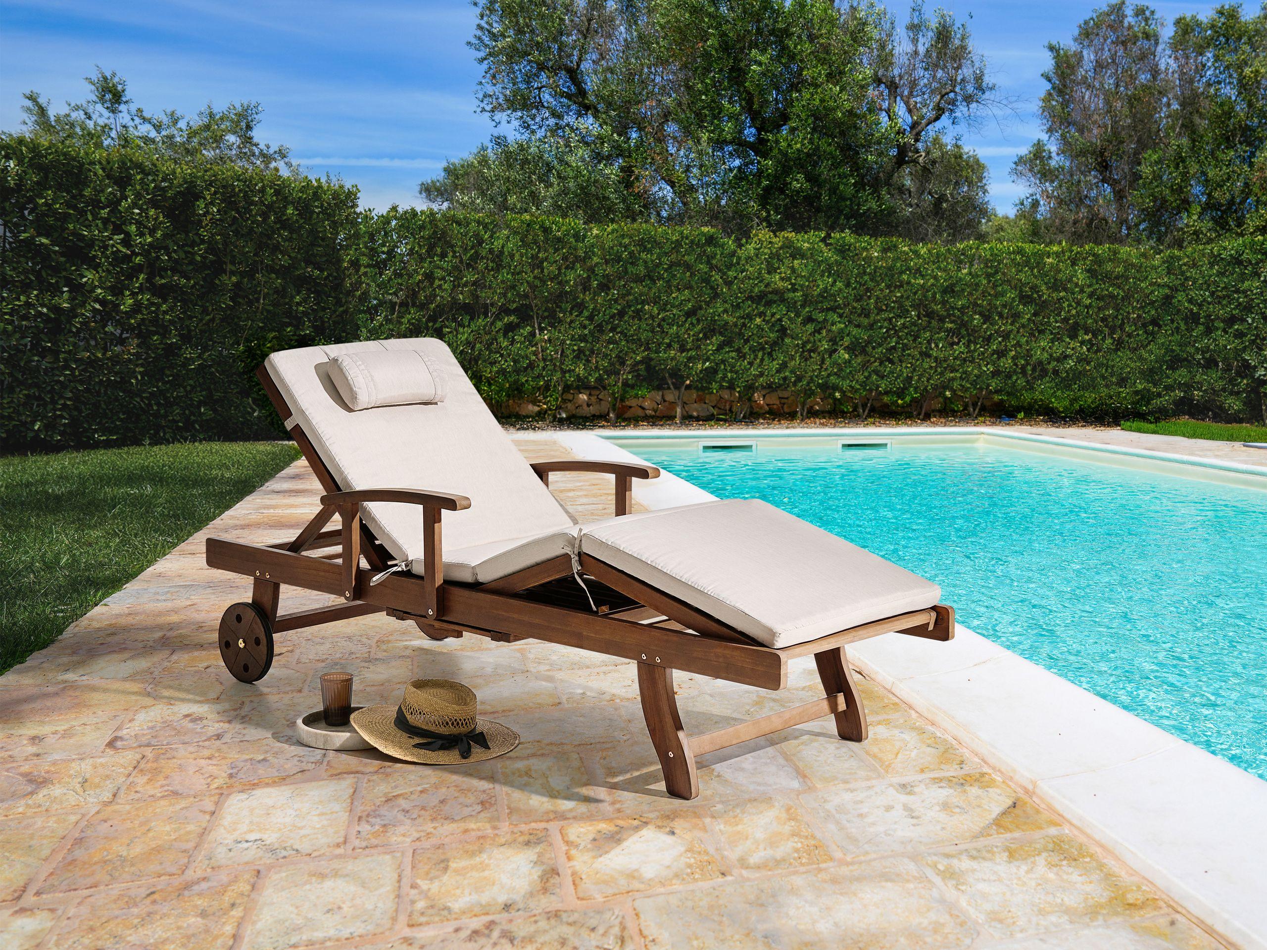 Beliani Lettino Prendisole con Cuscino en Legno d'acacia Classico AMANTEA PREMIUM  