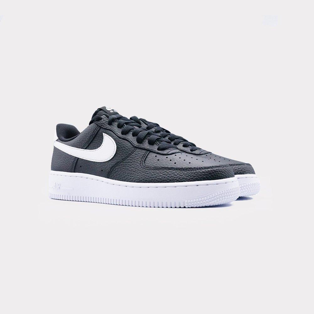 NIKE  Nike Air Force 1 - Black / White 