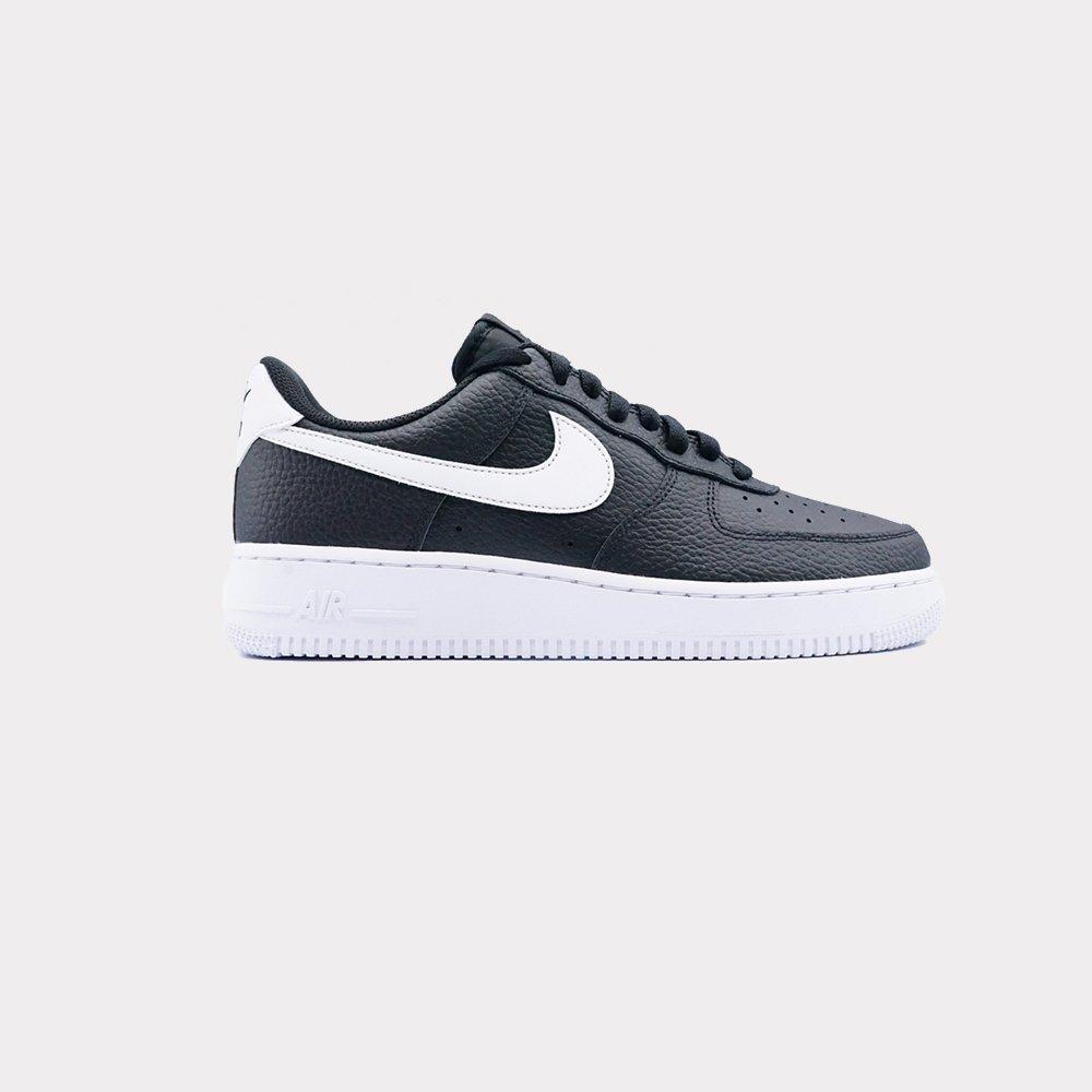 NIKE  Nike Air Force 1 - Black / White 
