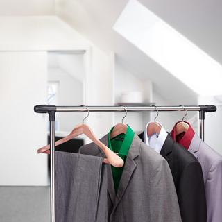 B2X Kleiderbügel aus Zedernholz im 5er-Set  