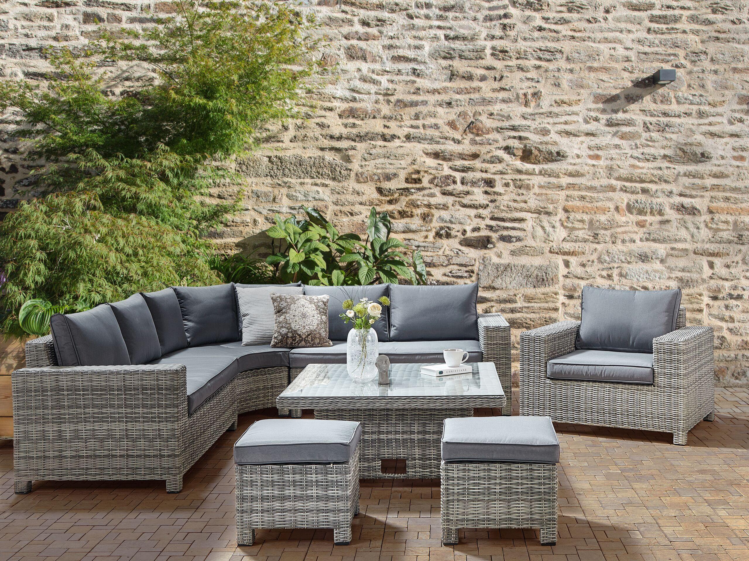 Beliani Set lounge pour jardin en Polyrotin Traditionnel TEGLIO  