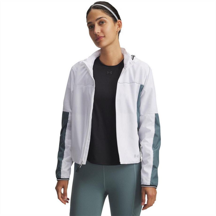 Velociti Pro Kapuzenjacke, Anliegende Passform