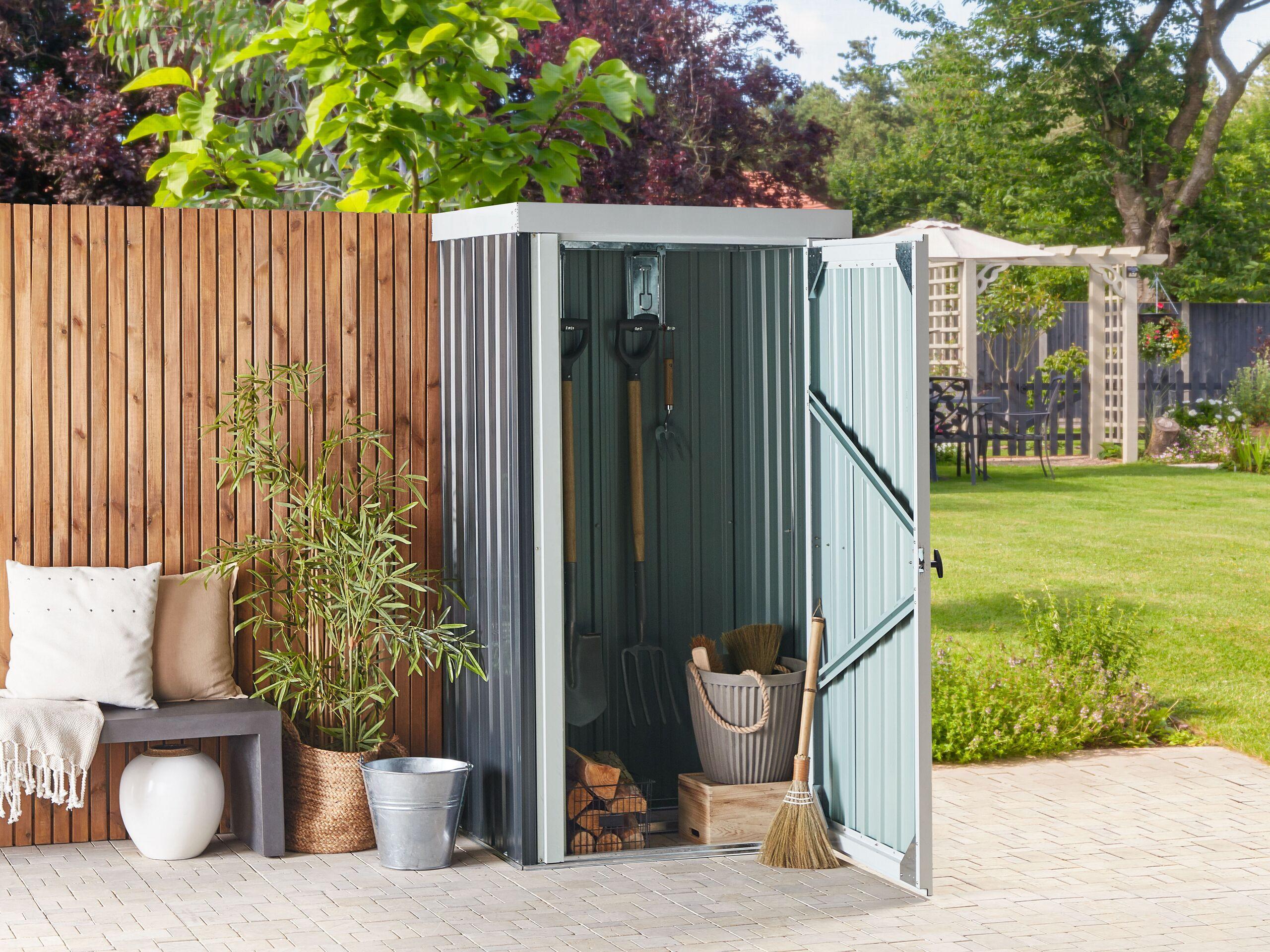 Beliani Capanno per gli attrezzi en Acciaio UMBRIA  