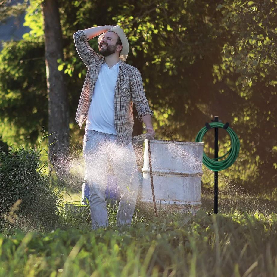 B2X  Freistehender Schlauchhalter 