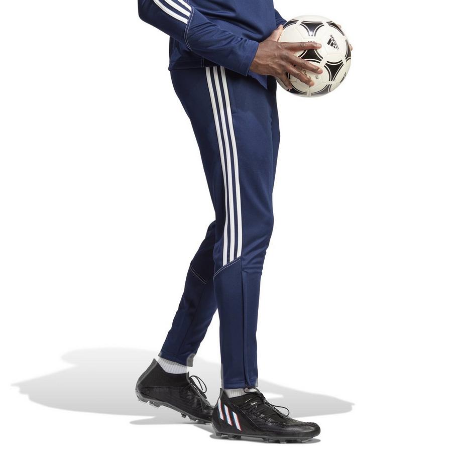 adidas  Jogging Tiro 23 Club 