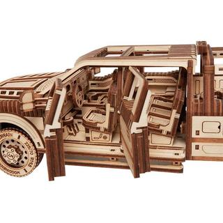 Wood Trick  Bausatz Pick-Up Truck (706Teile) 