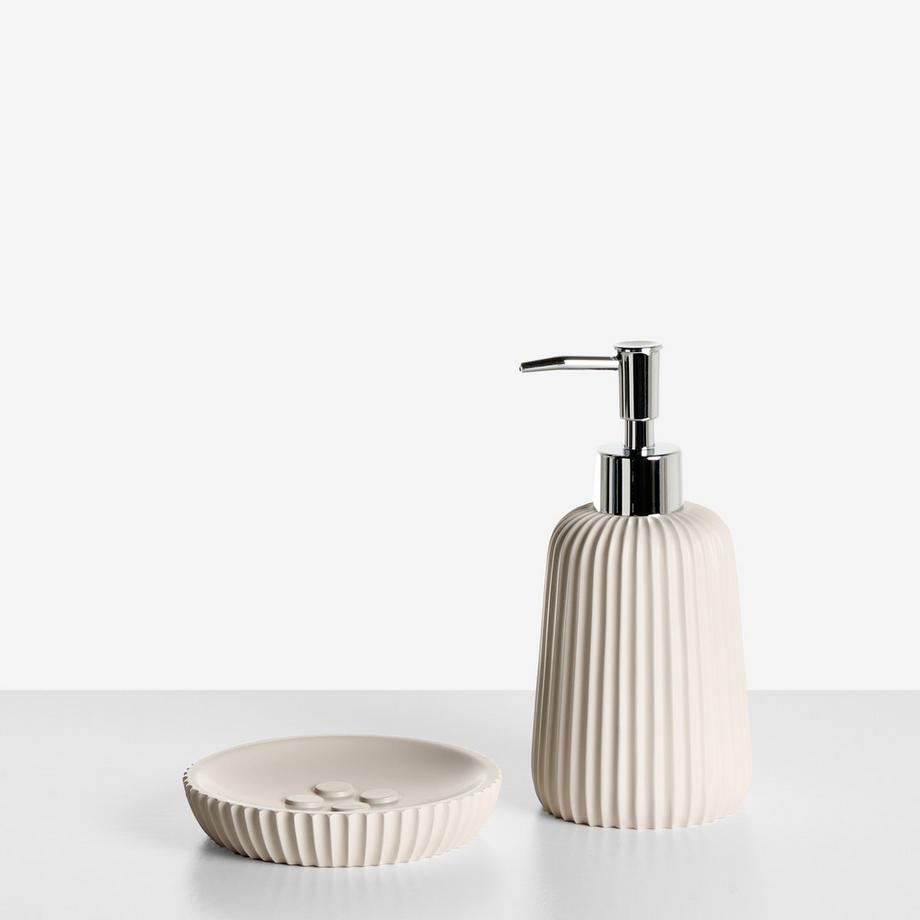 Beliani Set de 5 accessoires de salle de bain en Polyrésine Moderne POZUZO  