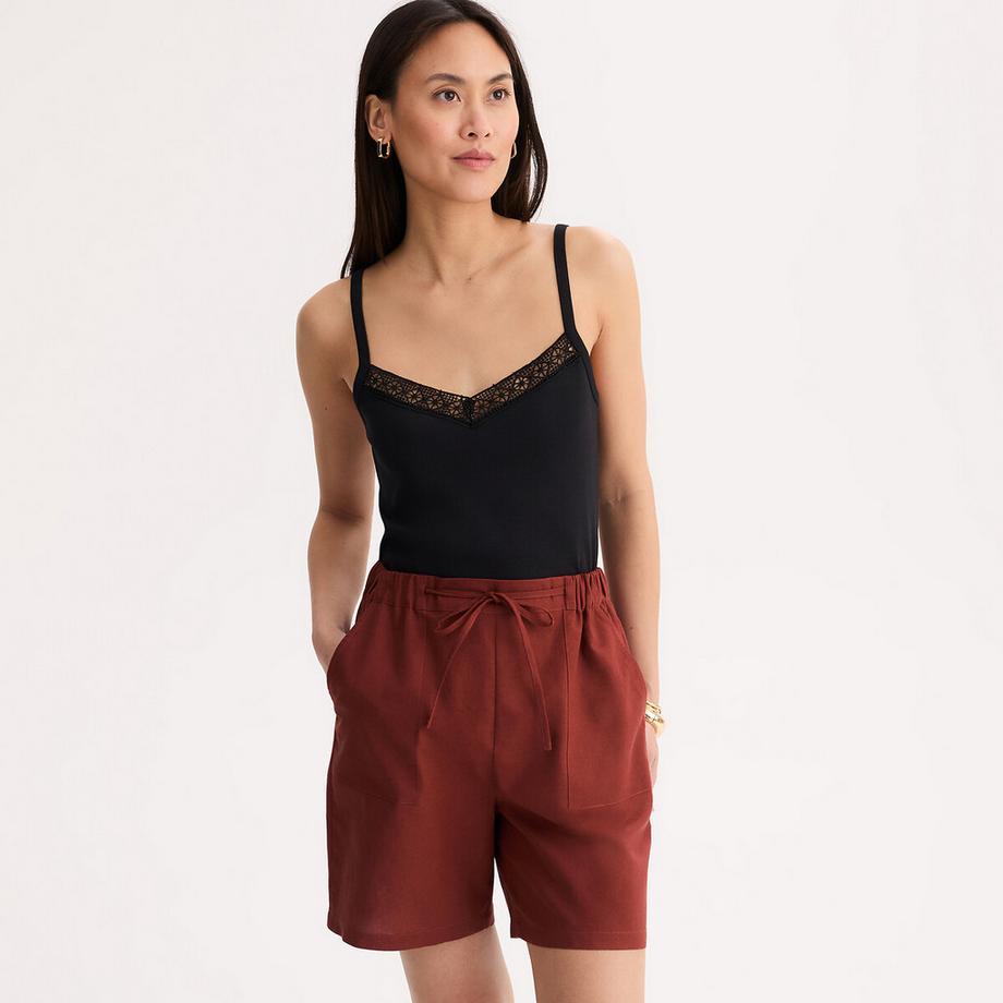 Tanktop mit V-Ausschnitt und schmalen Trägern