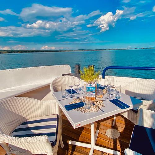 Image of Lunch Auf Dem Schiff Im Hafen Ermatingen (für 2 Personen) Unisex