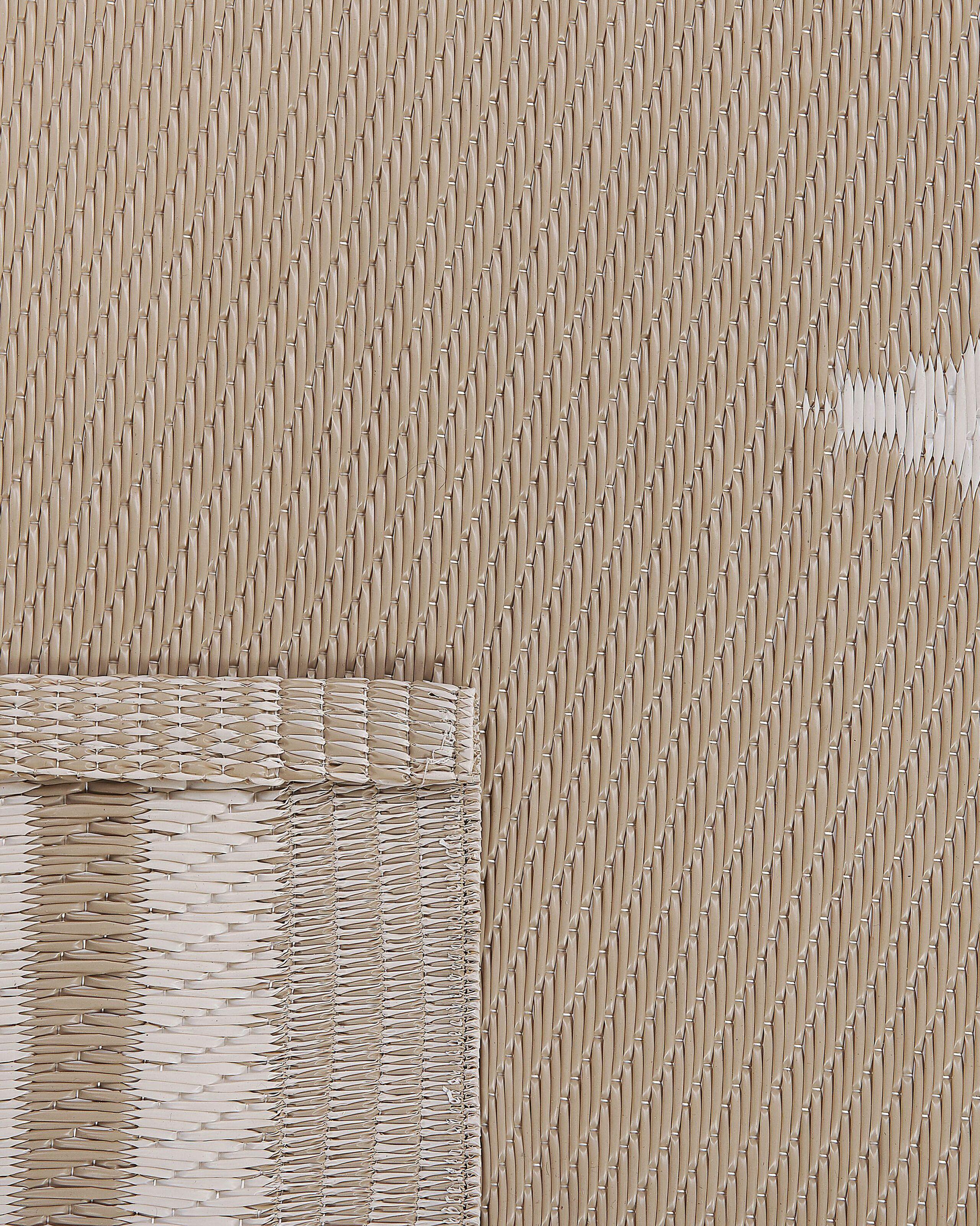 Beliani Tapis d'extérieur en Polypropylène Moderne LATUR  