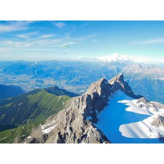 Smartbox  Sensazionale volo in parapendio di 30 minuti a Val-d'Illiez, nel Canton Vallese - Cofanetto regalo 