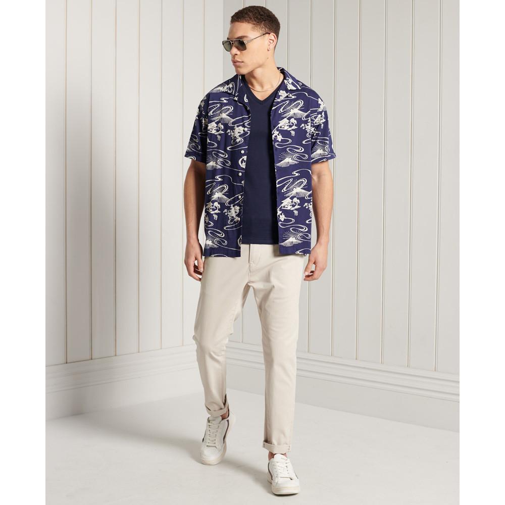 Superdry Klassisches V-Ausschnitt T-Shirt  