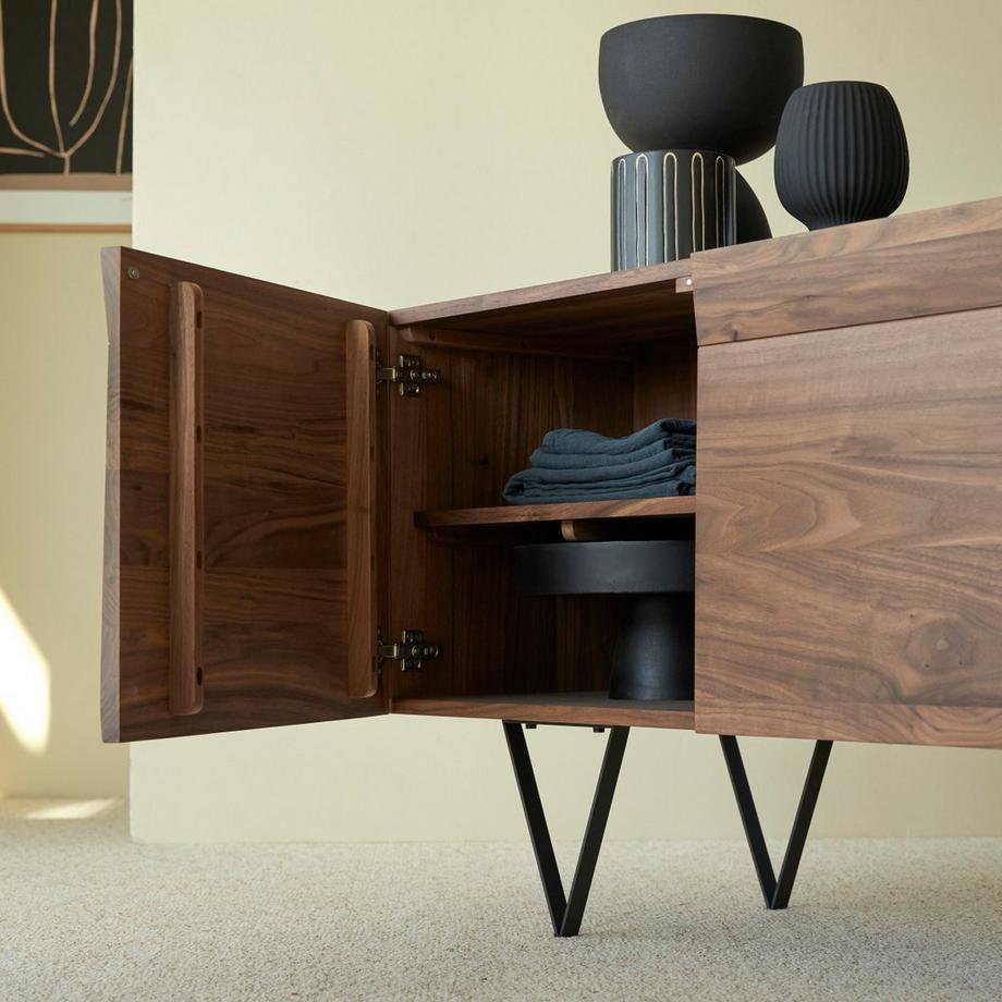 Tikamoon Buffet aus massivem Nussbaum 175 cm Metric  