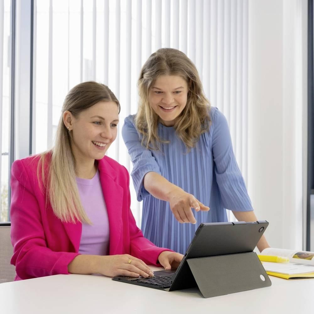 hama  Cover per tablet Premium Nero 