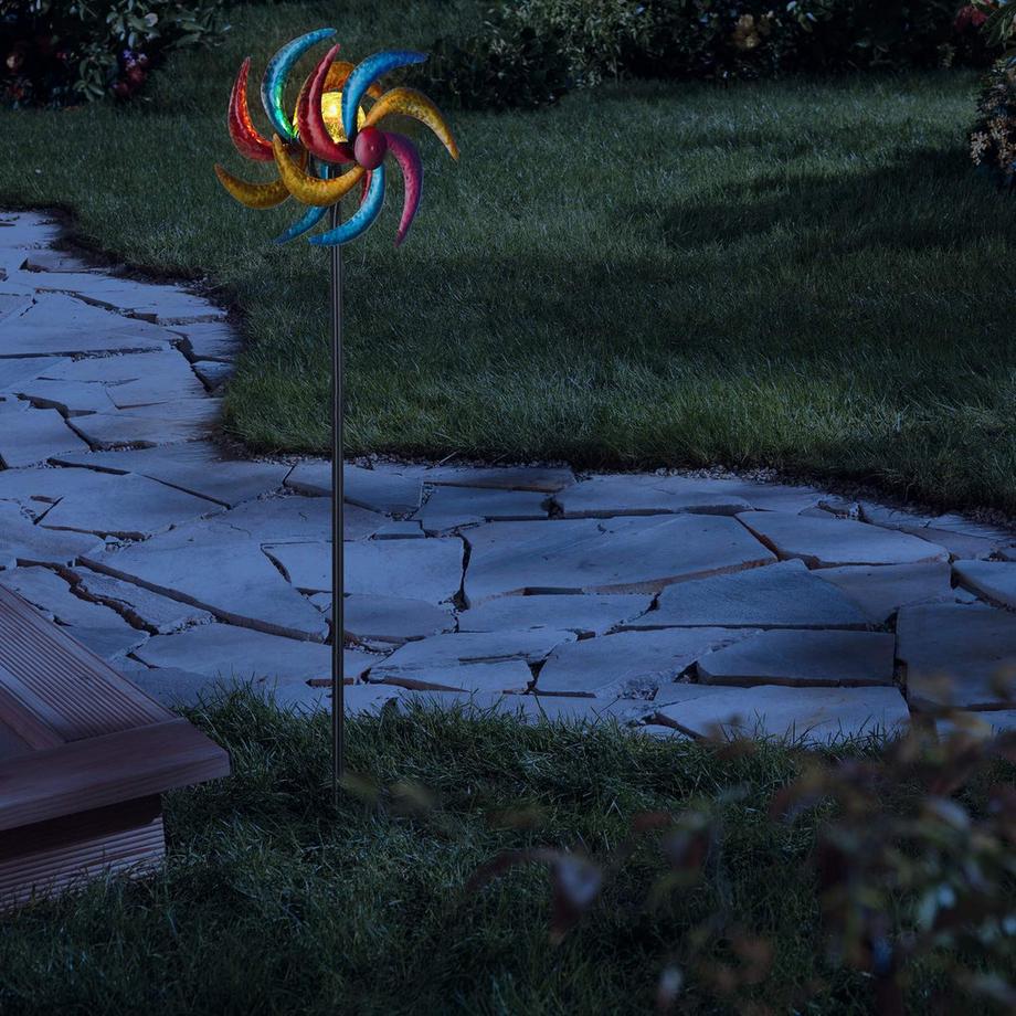 B2X  Solarzellenbasierte Windturbine für den Garten 