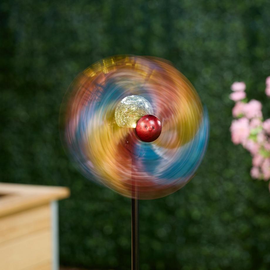 B2X  Solarzellenbasierte Windturbine für den Garten 