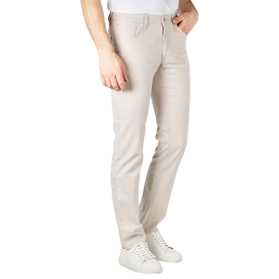 BRAX Chuck 5-Pocket Slim Fit Ultra Light Hosen  