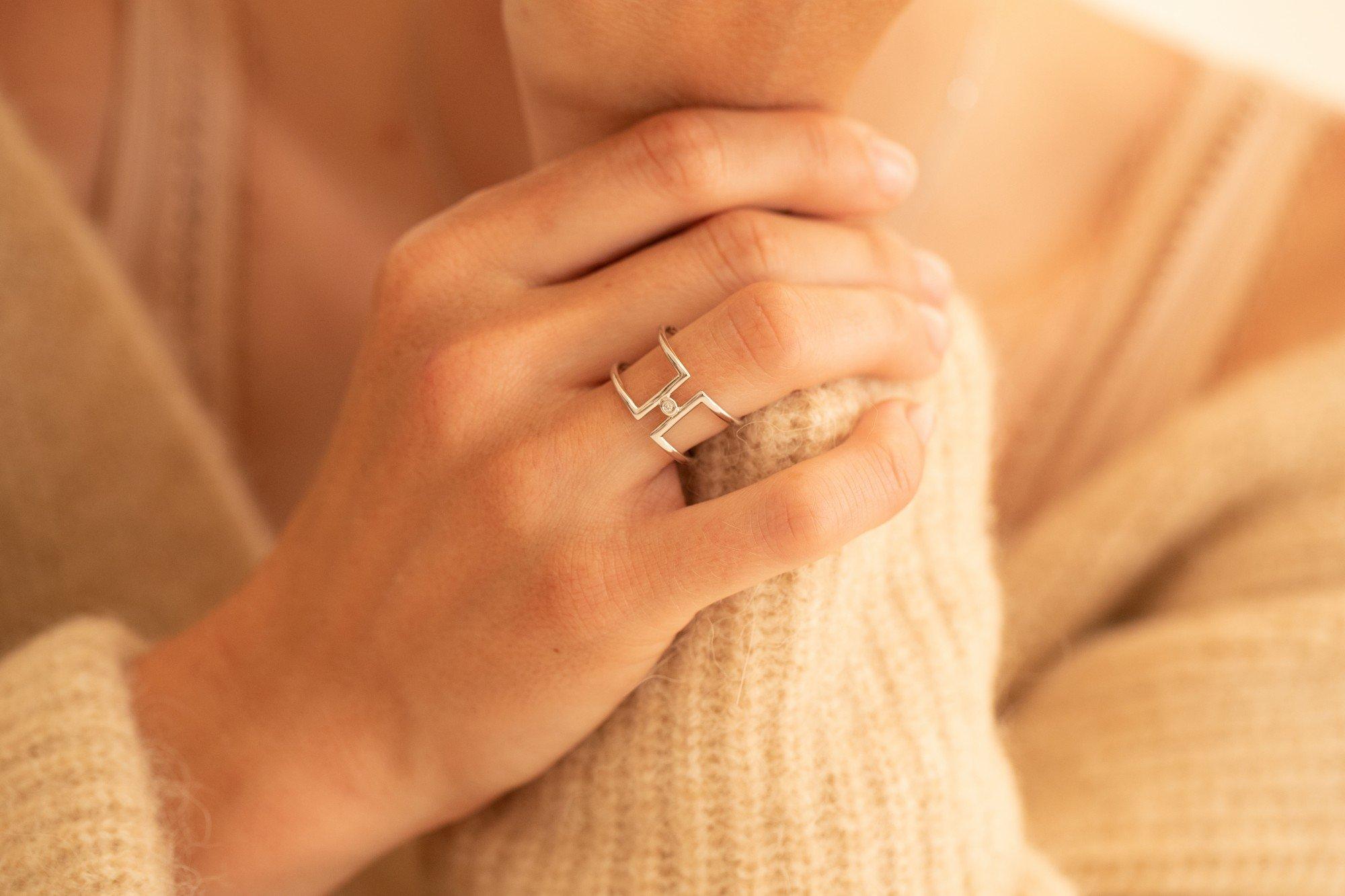 La Garçonne Diamant  Bague en argent et diamant 