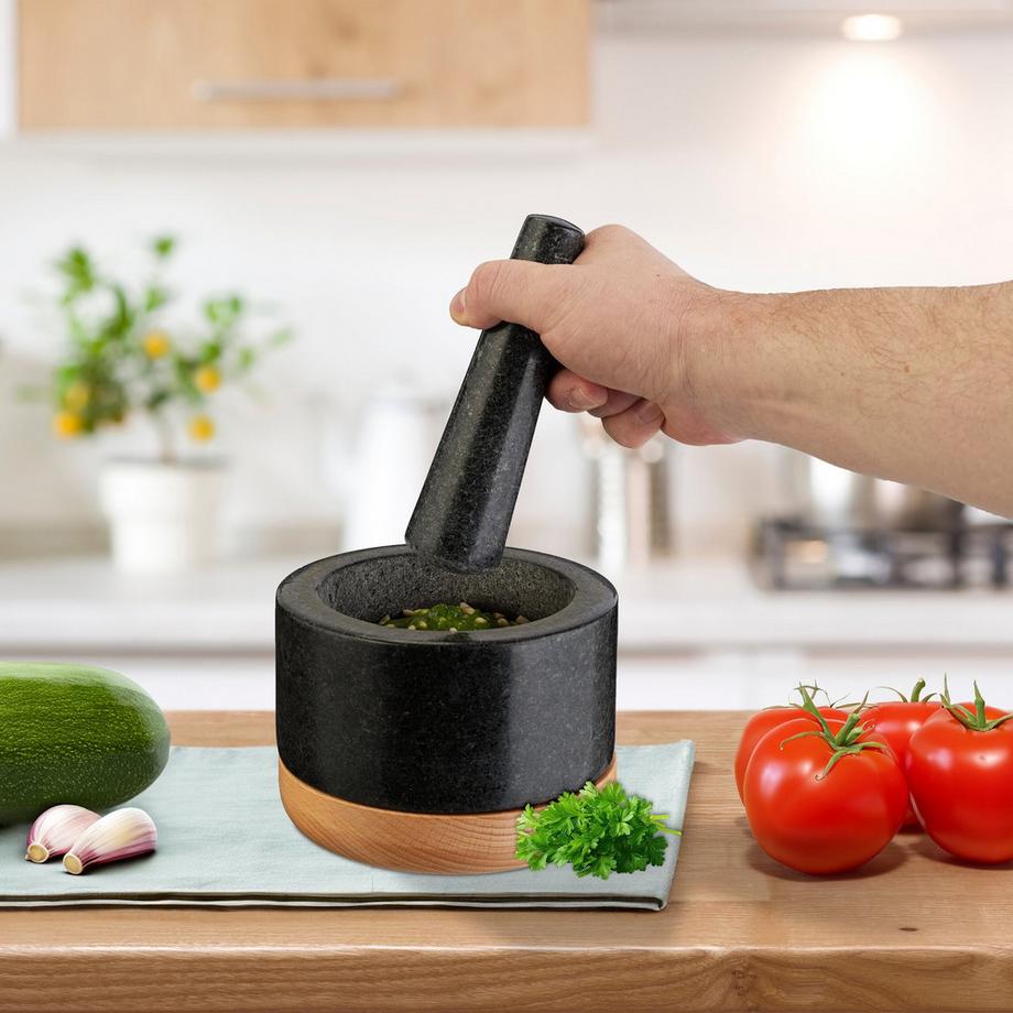 Northio Malta con impatto e sottofondo in legno  