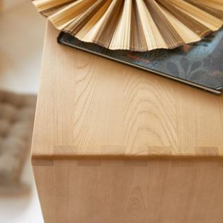 Tikamoon Bibliothèque basse enfant en orme massif et cannage Luis  