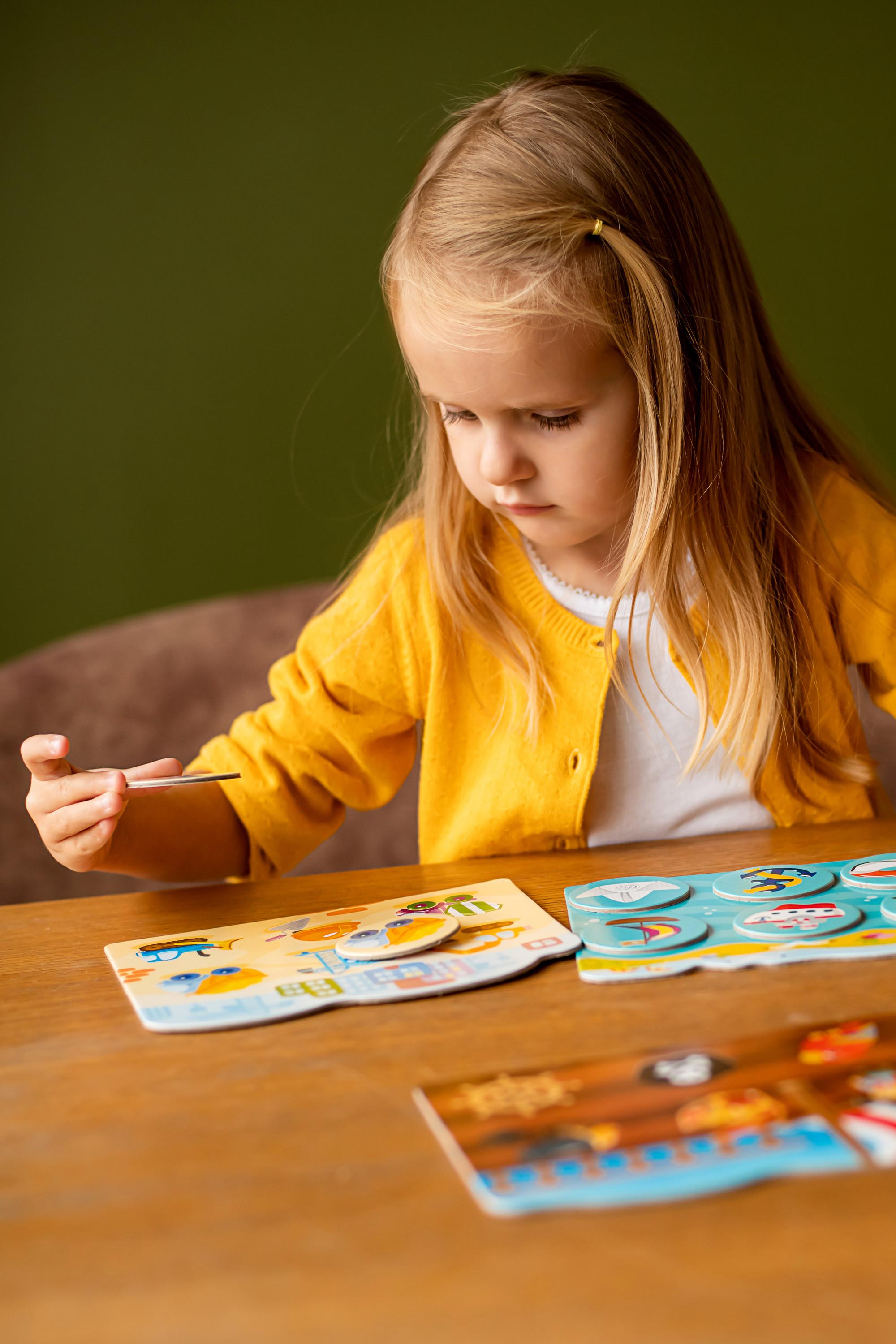 Montessori  LOTTO - à quoi rêvent les garçons ? 