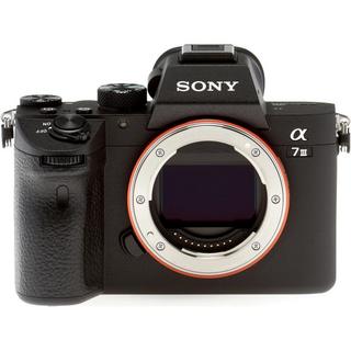 SONY  Kit  Alpha A7 Mark III 