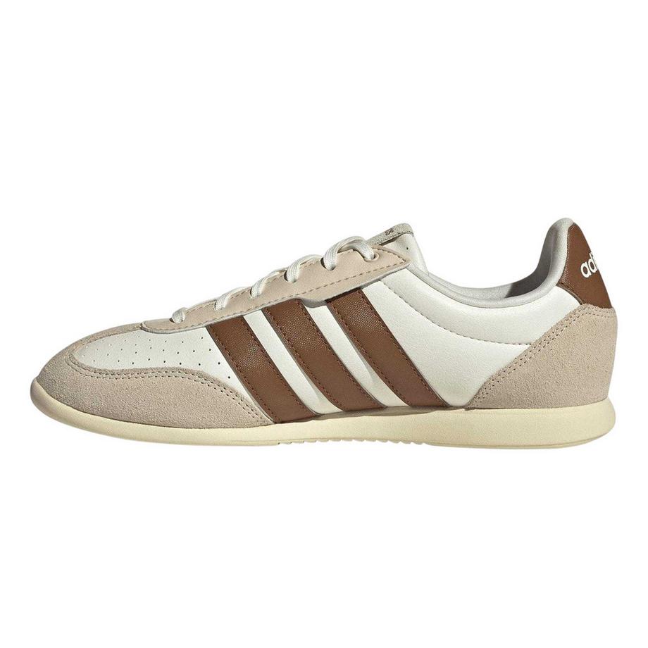 adidas Barreda Scarpe Sportive Basso  