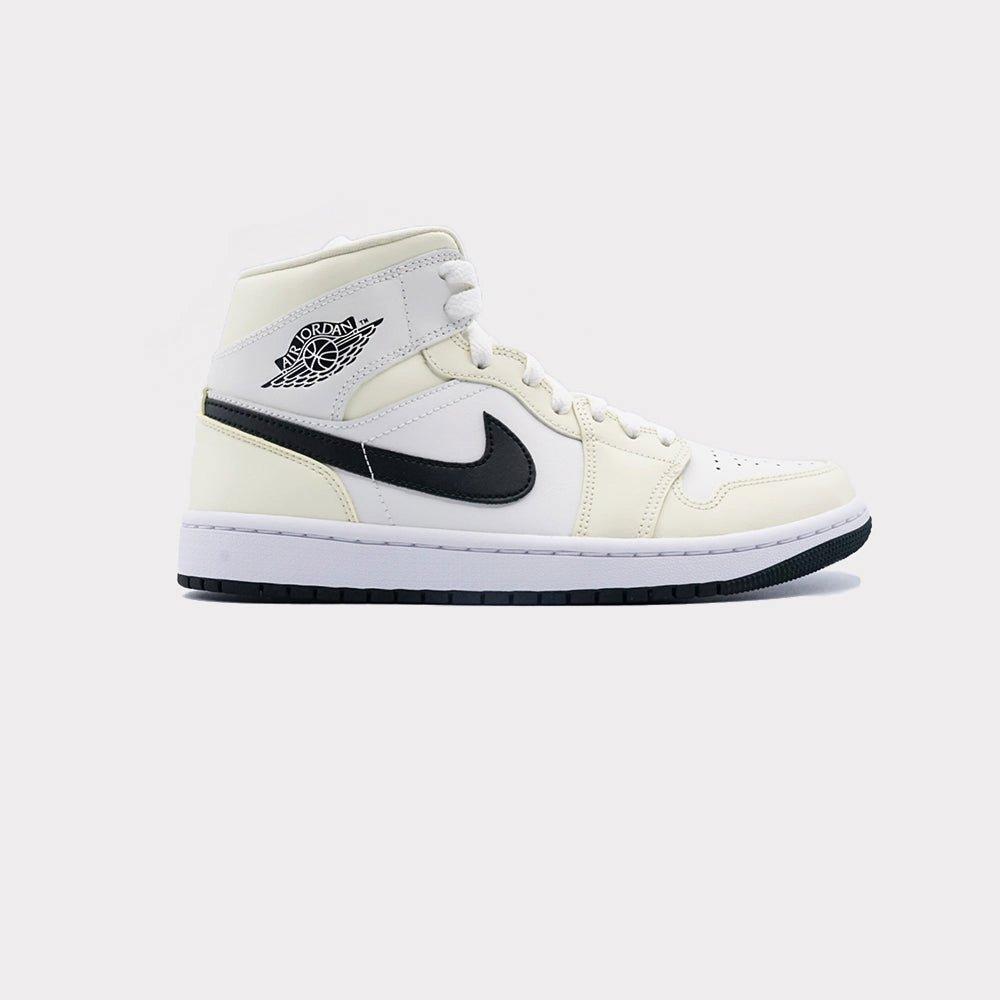 Image of Nike Air Jordan 1 - Coconut Milk Damen Creme 37.5