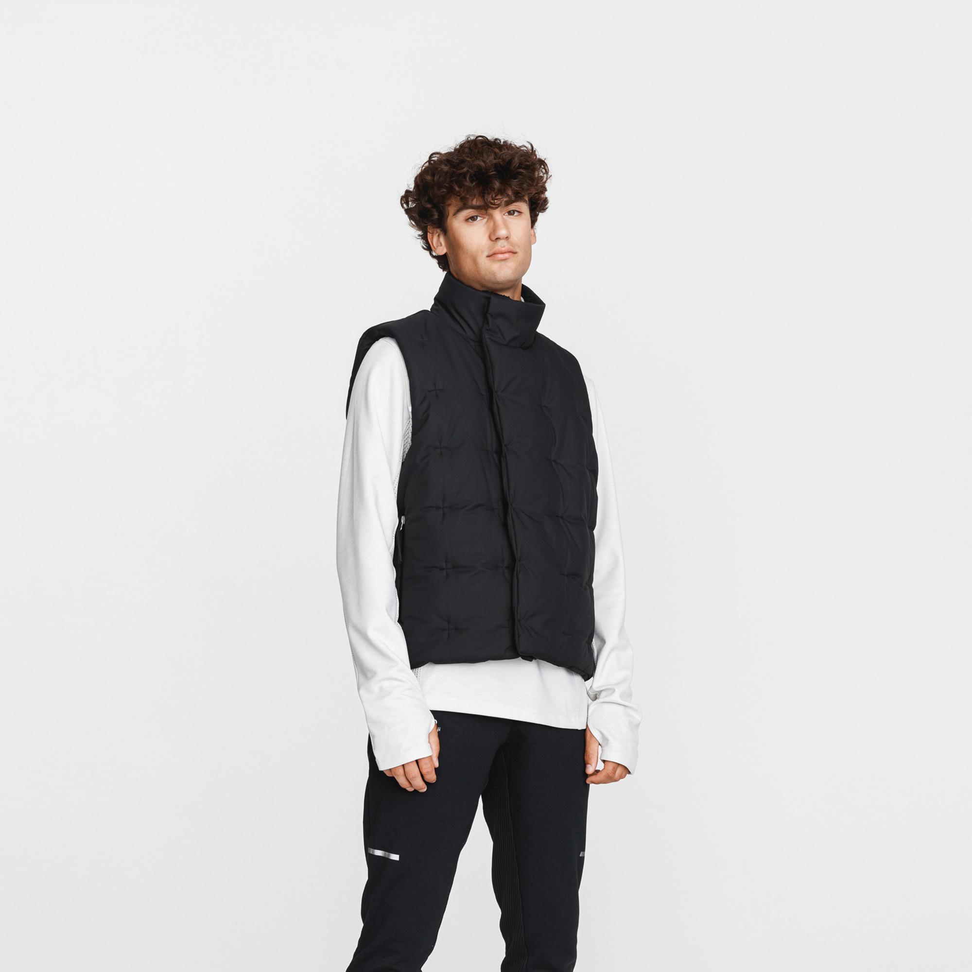 Image of Weste - Run Warm+ Herren Schwarz Leicht 52/2XL