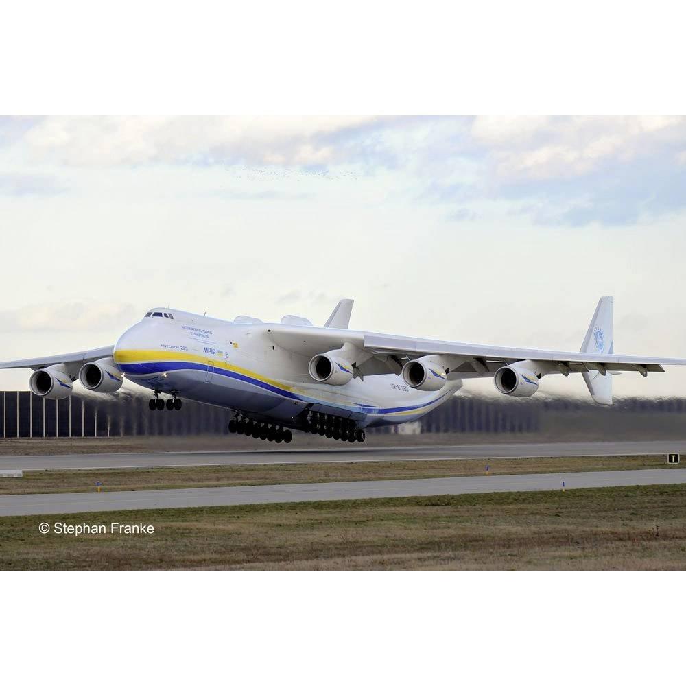 Image of Modellbausatz Antonov An-225 Mrija Multicolor