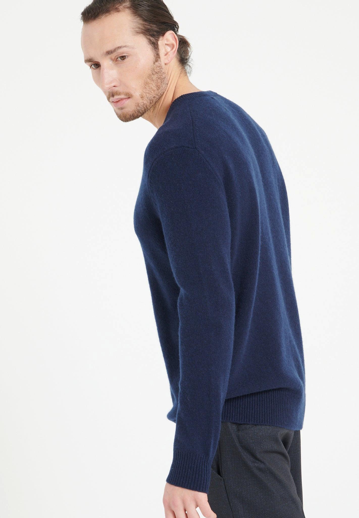 Studio Cashmere8  LUKE 13 Maglione con scollo a V 4 strati - 100% cashmere 