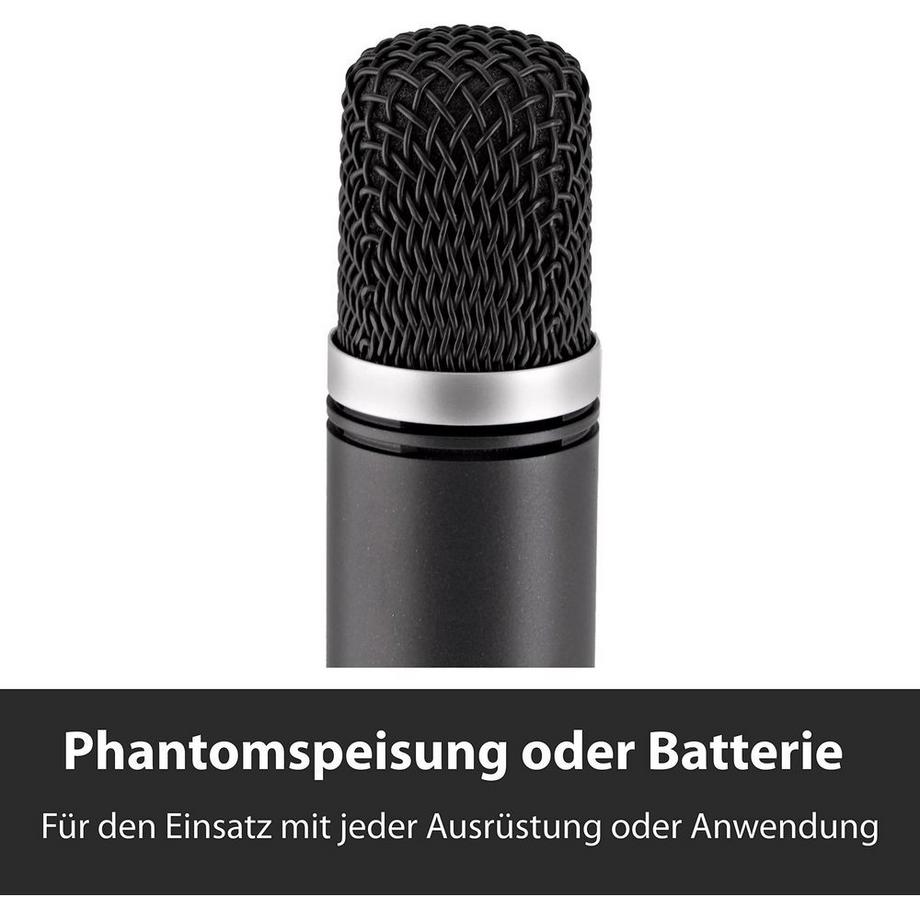 AKG  AKG 