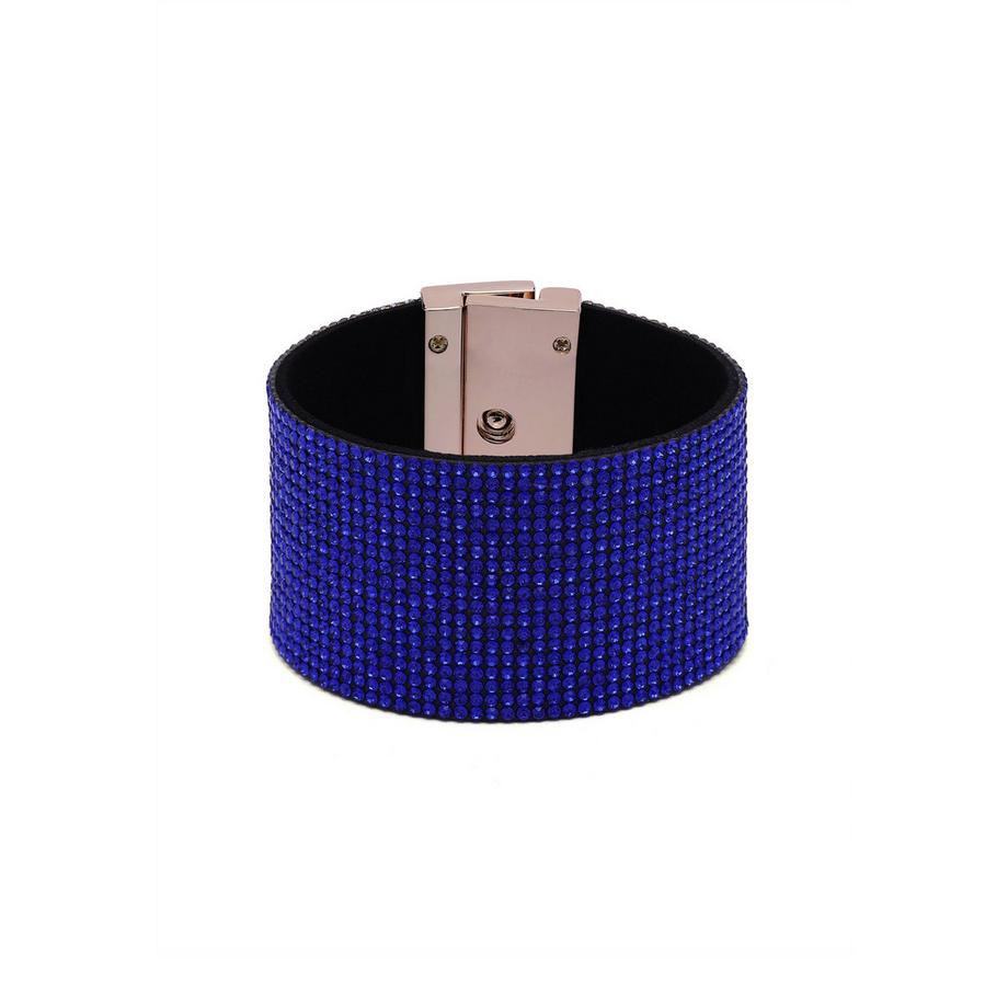 Bracelet en cuir clouté de cristaux de luxe