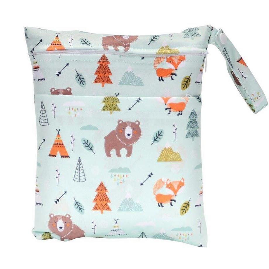 eStore  Wasserdichte Wickeltasche - Waldmotiv 