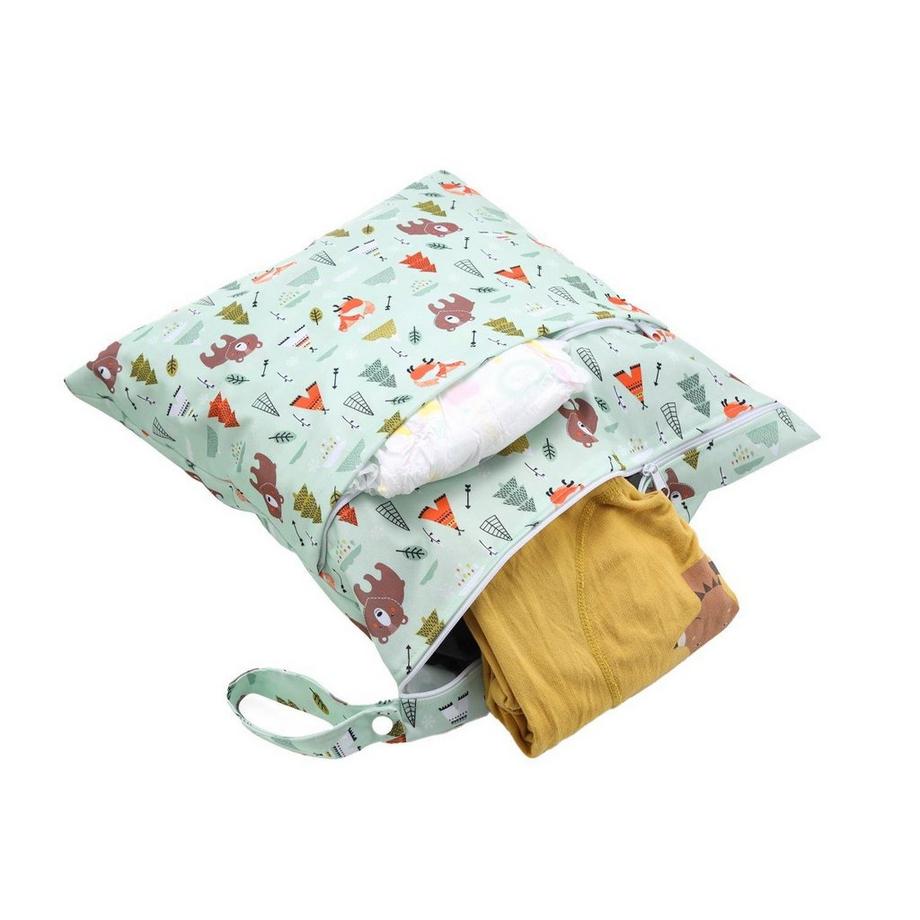eStore  Wasserdichte Wickeltasche - Waldmotiv 