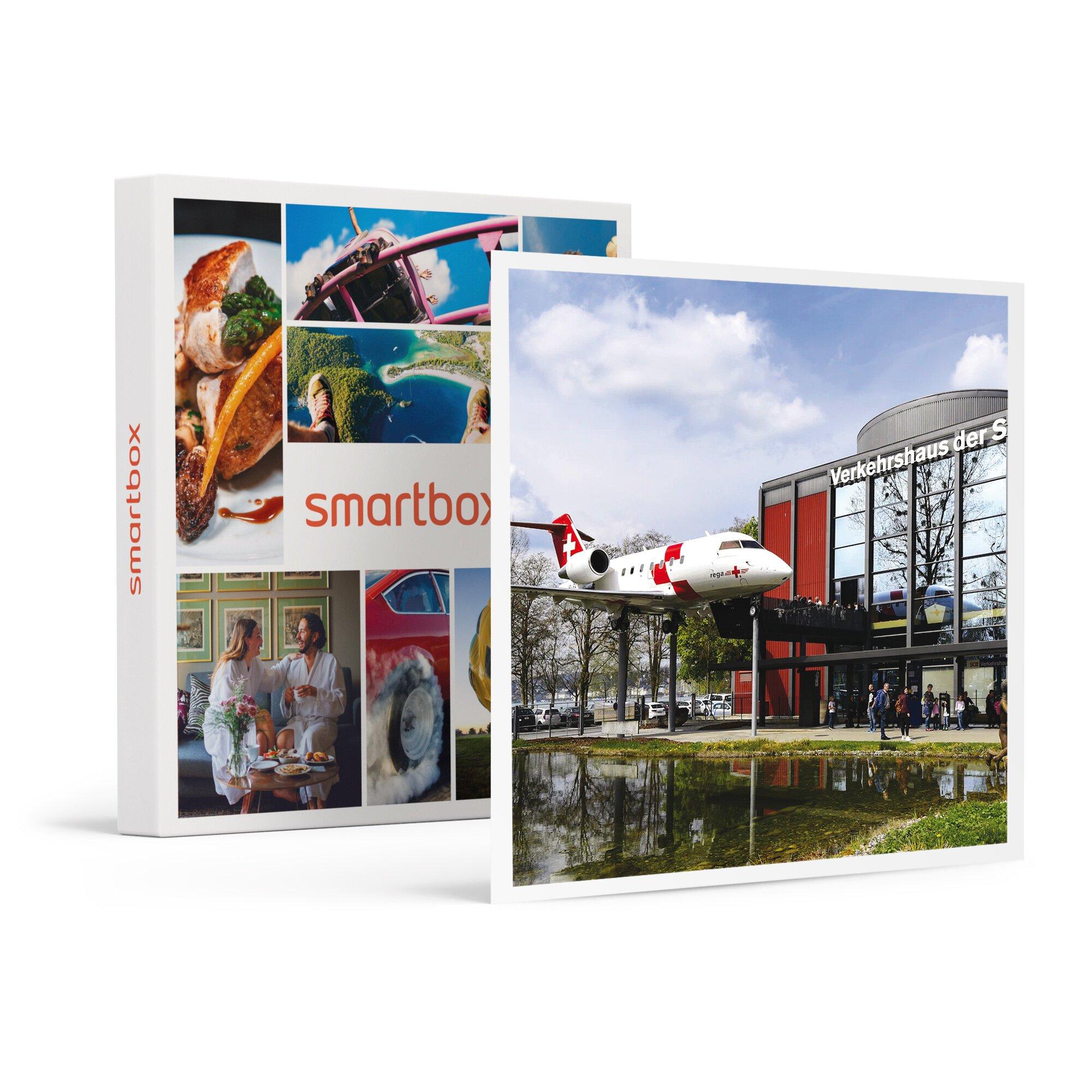 Smartbox  Pass journée au musée Suisse des Transports pour 2 personnes - Coffret Cadeau 