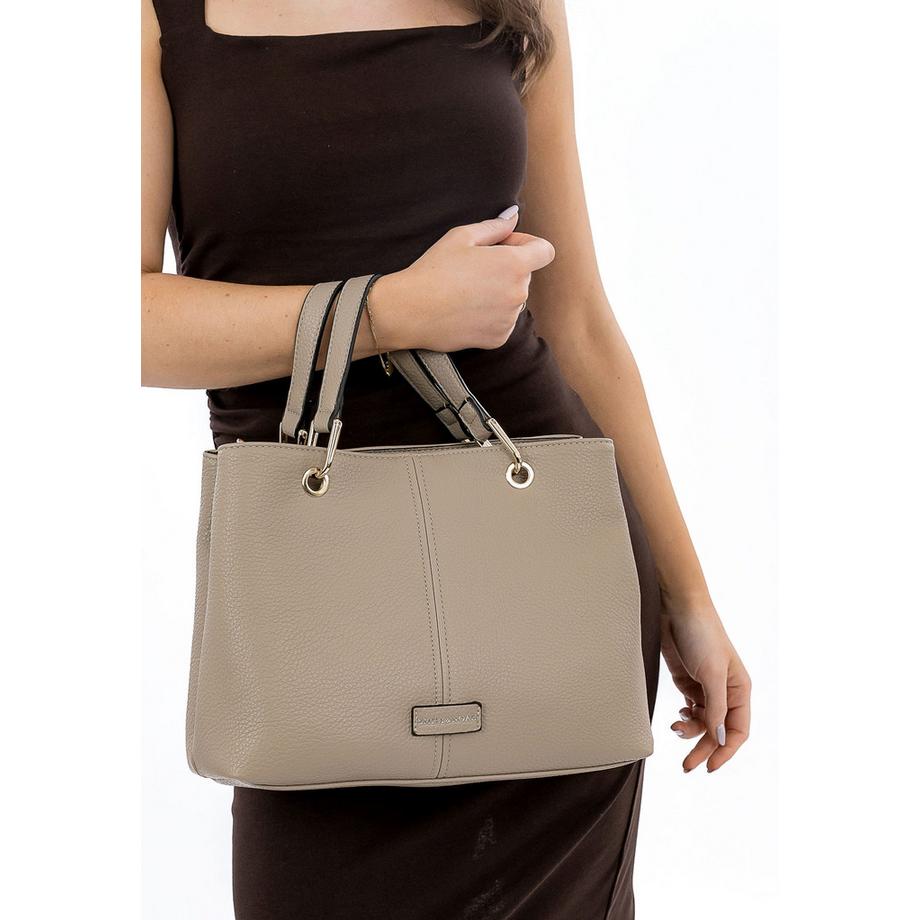 Emily & Noah Halla Shopper  