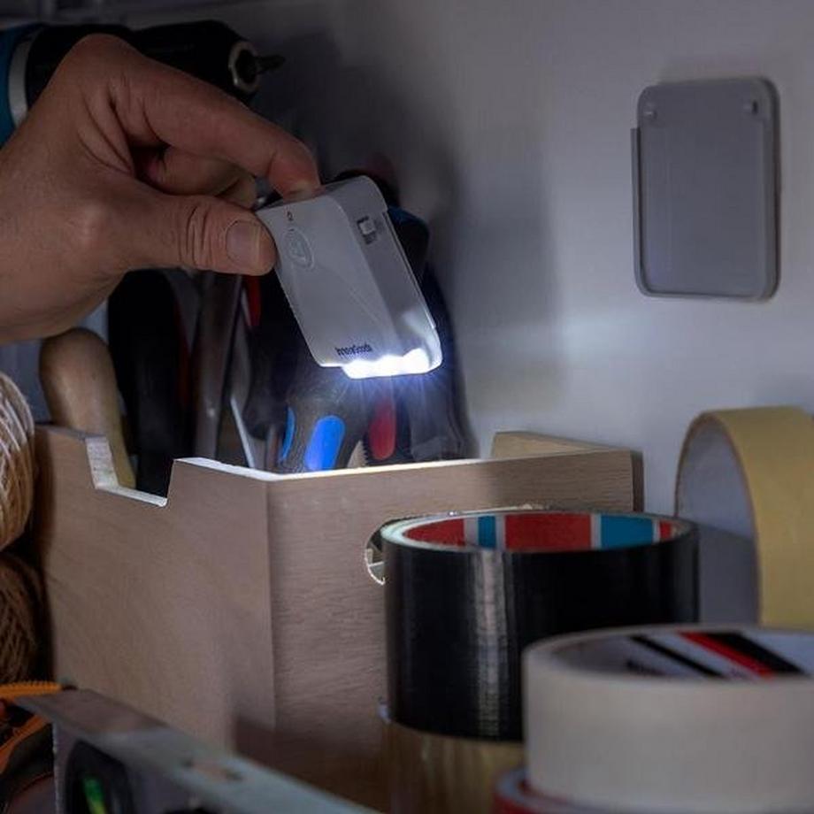 InnovaGoods  2x lumières LED sans fil avec détecteurs de mouvement 