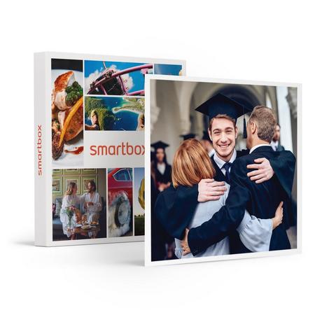 Smartbox  Coffret félicitations pour un diplômé avec 1 nuit en Europe avec souper, spa ou aventure - Coffret Cadeau 