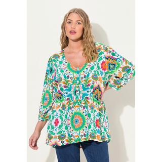 Ulla Popken  Blusa dal taglio svasato con fiori, scollo a V e maniche a 3/4 