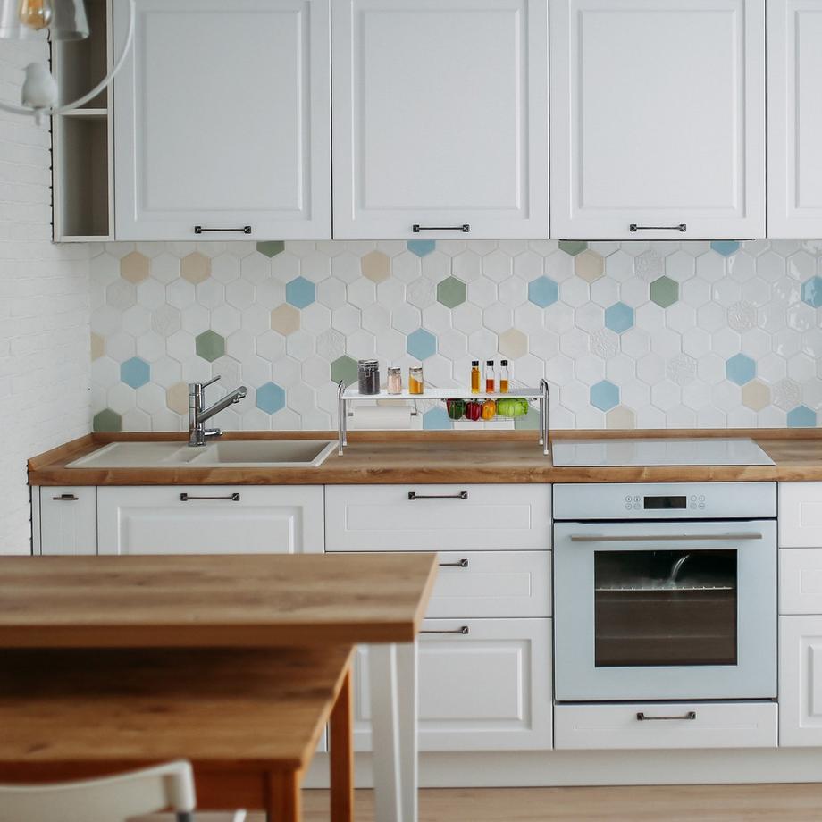 B2X  Waschbeckenablage mit Halter für Papierhandtücher 