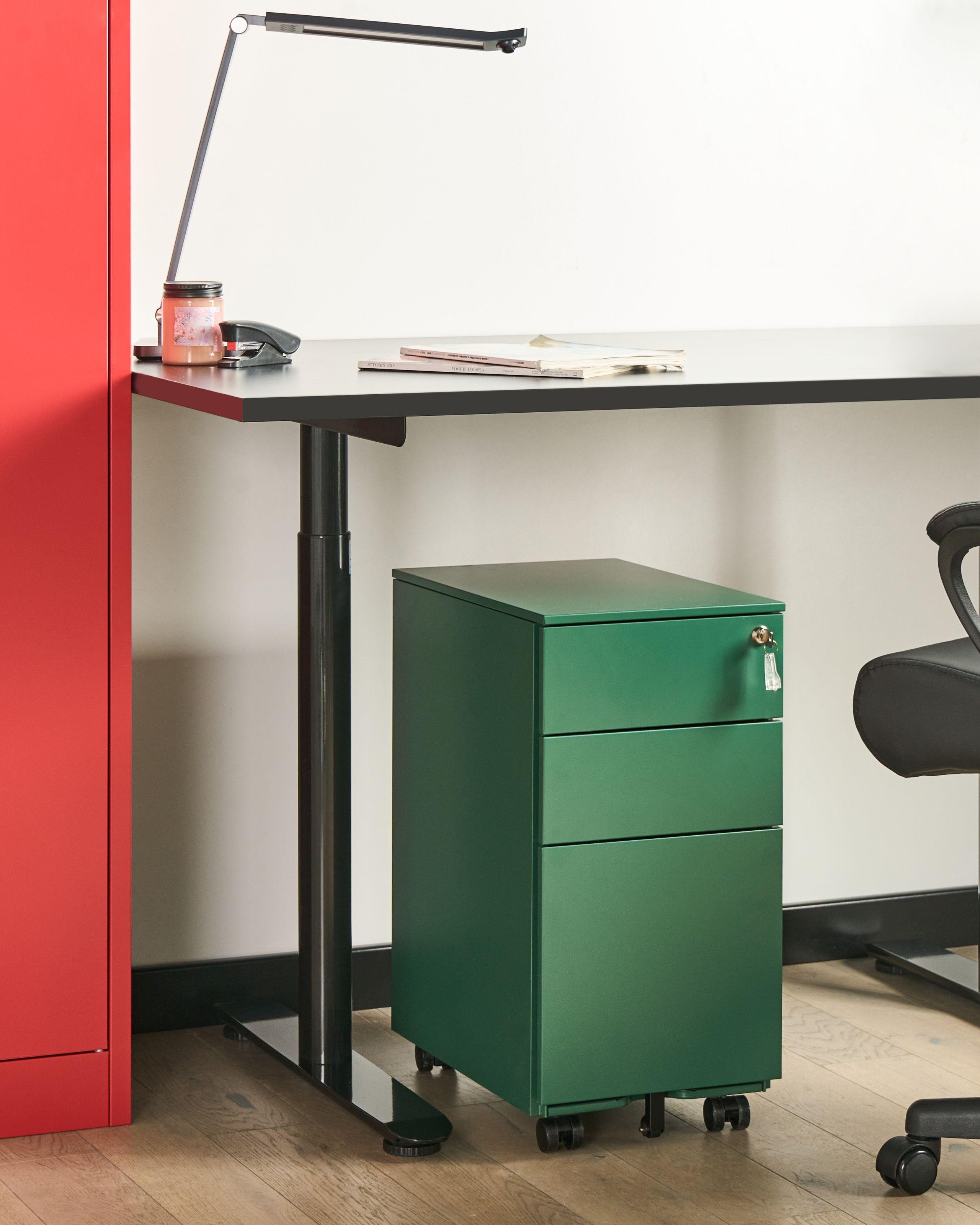 Beliani Armadietto da ufficio en Acciaio Moderno BOLSENA  