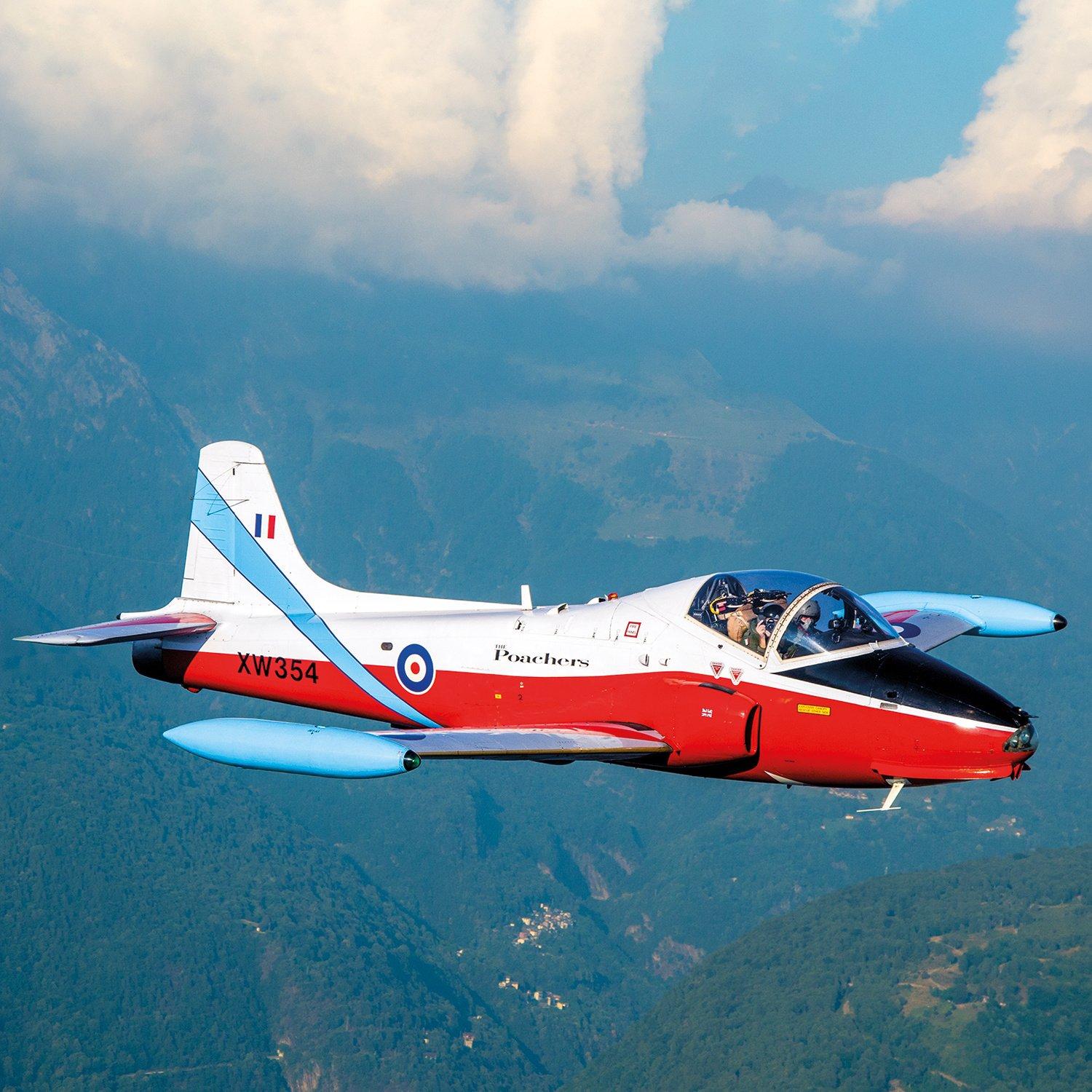 Image of Spektakulärer Flug Für 1 Person Im Jet Provost Düsenjäger In 30 Minuten In Italien - Geschenkbox Unisex